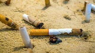 Ελληνική Αντικαρκινική Εταιρεία: Όχι αποτσίγαρα στις παραλίες