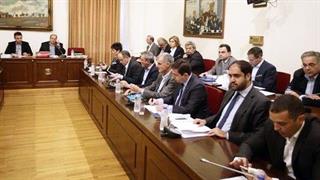 Στην εξεταστική της Βουλής οι αρθροσκοπήσεις – Τι επικαλέστηκαν οι εκπρόσωποι των κομμάτων