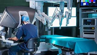 ΥΓΕΙΑ: H 1η στην Ελλάδα ρομποτική επέμβαση για καρκίνο ωοθήκης  με το τελευταίας γενιάς Σύστημα DaVinci Xi