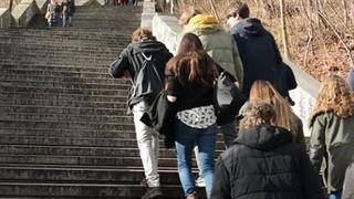 Παιδιά ενός κατώτερου Θεού... Κίνδυνος φτώχειας και κοινωνικού αποκλεισμού για το ένα τρίτο των Ελλήνων