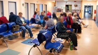 802 εκατομμύρια ευρώ το ετήσιο κόστος από τις επισκέψεις εξωτερικών ασθενών σε ελληνικά νοσοκομεία