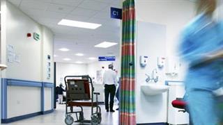 Νομοσχέδιο - “σκούπα”: Σε εμφανές σημείο ο τιμοκατάλογος στις ιδιωτικές κλινικές