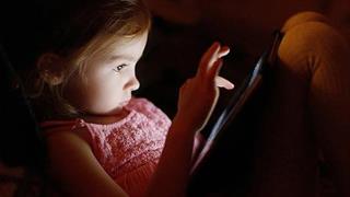 Μεγάλη έρευνα για τον εθισμό της μαθητικής κοινότητας στο διαδίκτυο