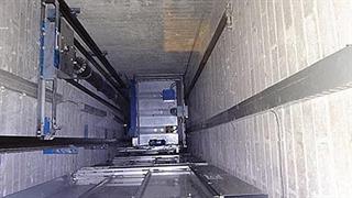 Δεκάχρονος επιβίωσε μετά από πτώση πέντε ορόφων σε φρεάτιο ανελκυστήρα