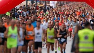 Γίνε ''ομαδάρχης'' και ζήσε έντονα τον «Νυχτερινό» με το δικό σου running team!