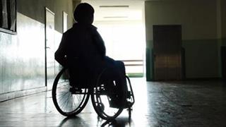 Στο περιθώριο οι Έλληνες με κινητικά προβλήματα - Αρνητικό ευρωπαϊκό ρεκόρ στις δυνατότητες επιβίωσης