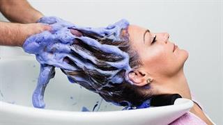 Η μόνιμη βαφή μαλλιών ενδεχομένως αυξάνει τον κίνδυνο καρκίνου στο μαστό