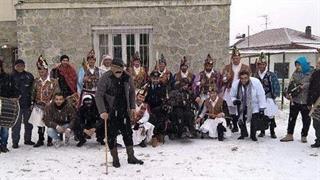 Οι μωμόγεροι Αλμωπίας στο ΓΝ ΄΄Γεώργιος Παπανικολάου΄΄