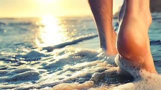 Διαβήτης: Πώς φροντίζουμε τα πόδια το καλοκαίρι
