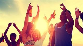 ΠΟΥ προς τους νέους: ''Πρέπει όντως να πάτε σε αυτό το πάρτι;''