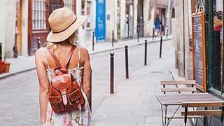 Με περισσότερα αντισώματα κορωνοϊού οι Ελληνίδες