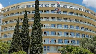 Θετικός σε κορωνοϊό τραυματιοφορέας στο ΚΑΤ - Αρνητικά όλα τε τεστ ιχνηλάτησης