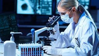 Βουτιά έως 72% στα τεστ για κορωνοϊό 