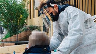 Δήμος Αθηναίων: Rapid test για κορωνοϊό και θερμομετρήσεις σε άστεγους της πόλης 