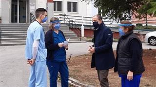 Πανδημία: Αιχμές δημάρχου Βέροιας για τα στοιχεία - Ντουντούκες στα χωριά της Νάουσας