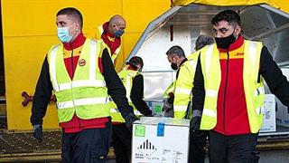 Ξεκίνησε η αερομεταφορά εμβολίων στην Ελλάδα από την DHL Express