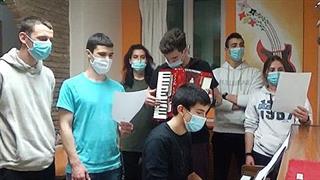 Διαδικτυακά Κάλαντα στον Πρόεδρο του ΚΕΘΕΑ Χρίστο Λιάπη, από τα μέλη της «ΣΤΡΟΦΗΣ»