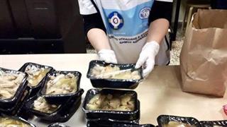 H INTERAMERICAN και φέτος κοντά στο Κέντρο Υποδοχής και Αλληλεγγύης του Δήμου Αθηναίων για το πρωτοχρονιάτικο γεύμα