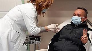 Οι πρώτοι εμβολιασμοί στα 55 νοσοκομεία της δεύτερης φάσης