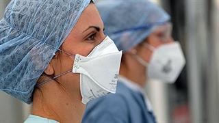 941 νέες λοιμώξεις από κορωνοϊό - 22 ακόμη θάνατοι