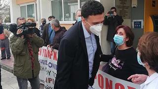 "Σφίγγα" ο Β. Κικίλιας για νέα μέτρα στη Θεσσαλονίκη