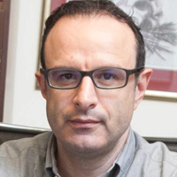 Λουκάς Κοντοβίνης